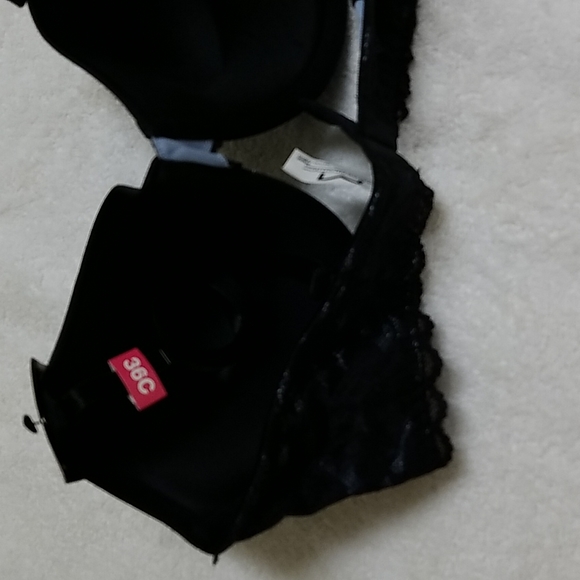 Maidenform Convertible Natural Lift Push Up Bra - Picture 3 of 6